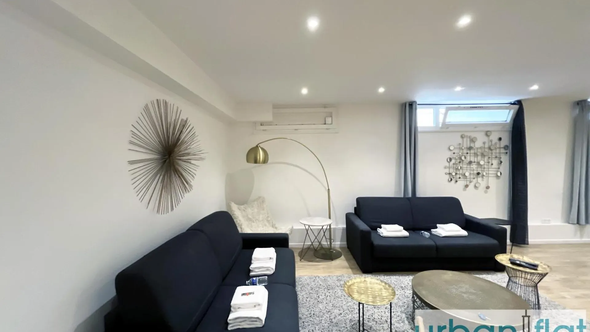 Apartment Urban Flat 185 - Pretty 2 Bedroom In *